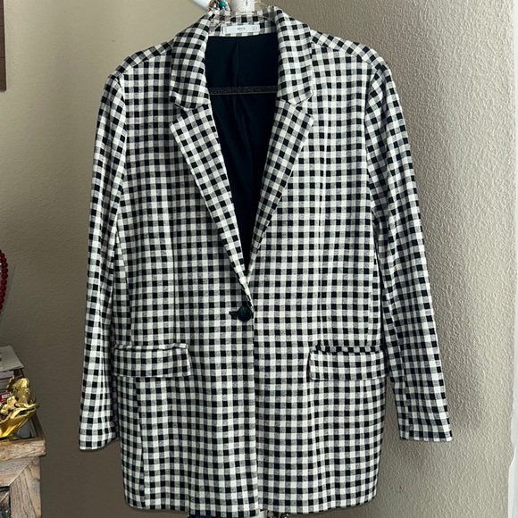 MNG Jackets & Blazers - MNG suit blazer